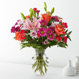 Lilies and Roses Flowers for Anniversary by Yunza Florist Toronto