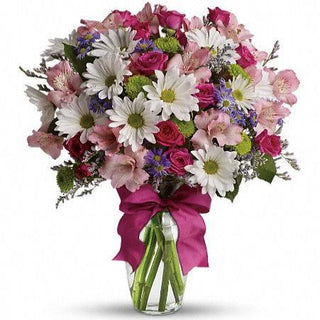 stylish pink flowers for celebrating a birthday or an anniversary Oshawa