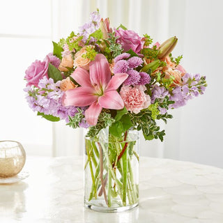 Funeral flower delivery to homes in North York – Thoughtful way to say we’re thinking of you
